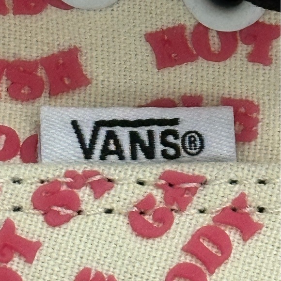 RARE NWT Vans Cream and Pink Writing